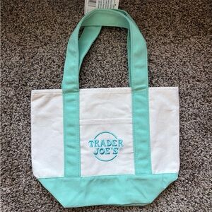 Trader Joe’s Mini Canvas Tote Bag Pastel GREEN/ NWT